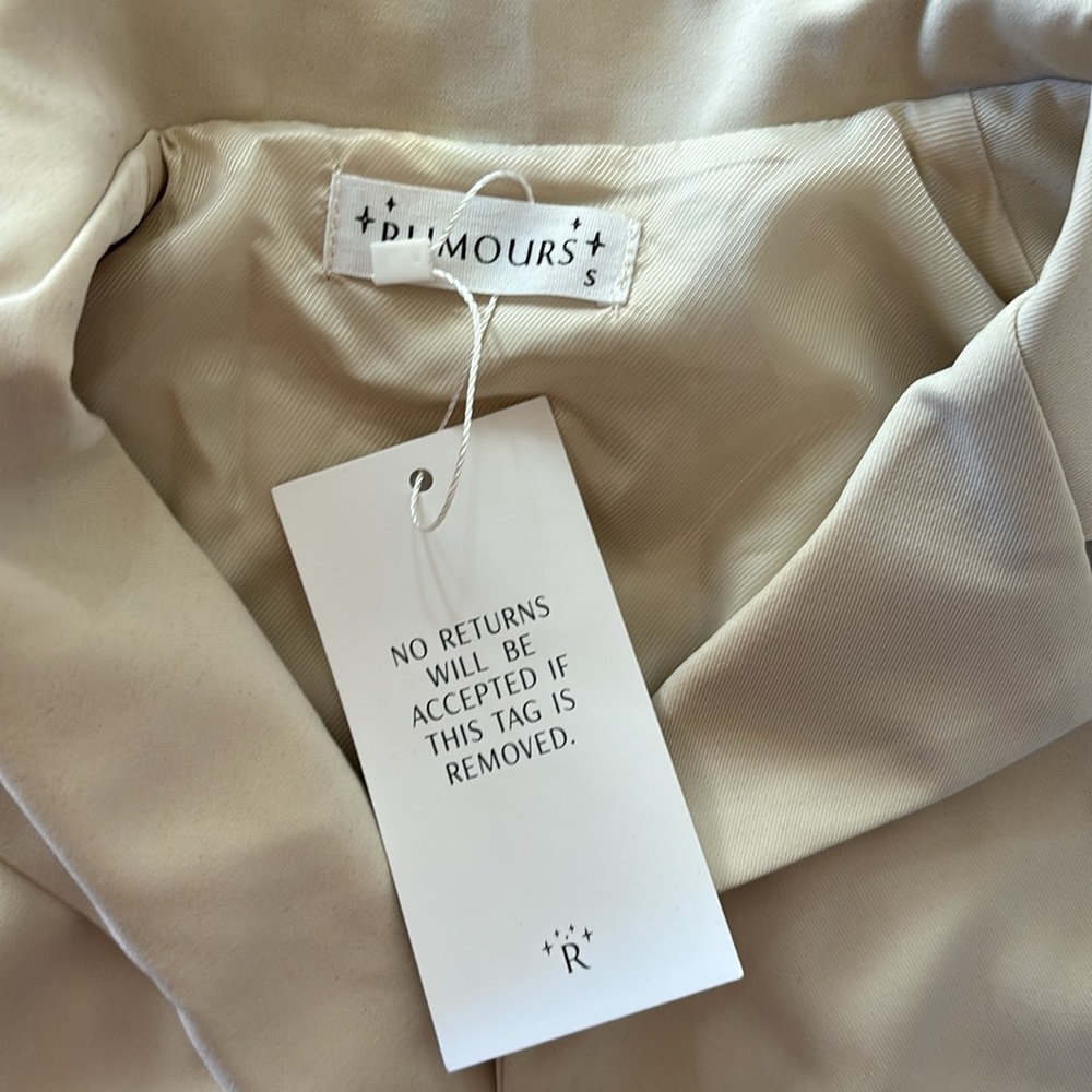 Rumours Cropped Button Up - Picture 2 of 3